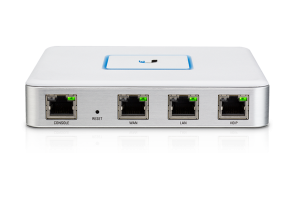Photo routeur réseaux Unifi USG